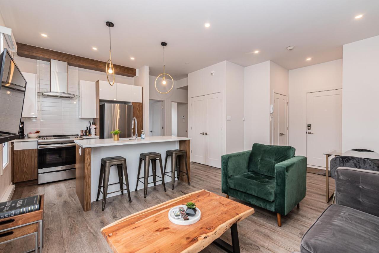 2 Bedroom Luxury In The Mile End By Den Stays Montréal Extérieur photo