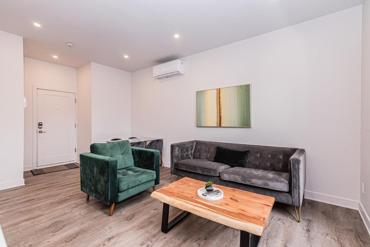 2 Bedroom Luxury In The Mile End By Den Stays Montréal Extérieur photo