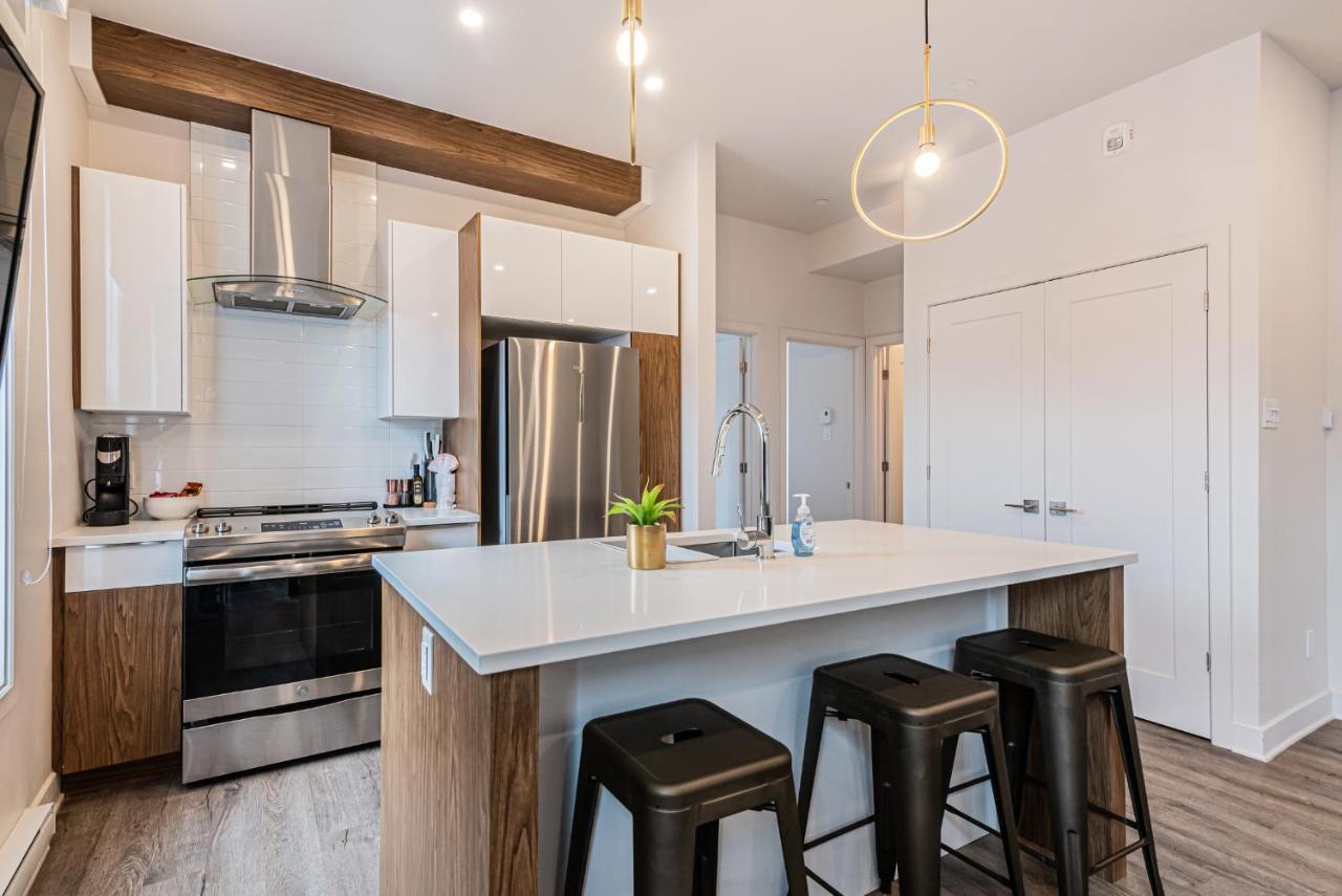 2 Bedroom Luxury In The Mile End By Den Stays Montréal Extérieur photo